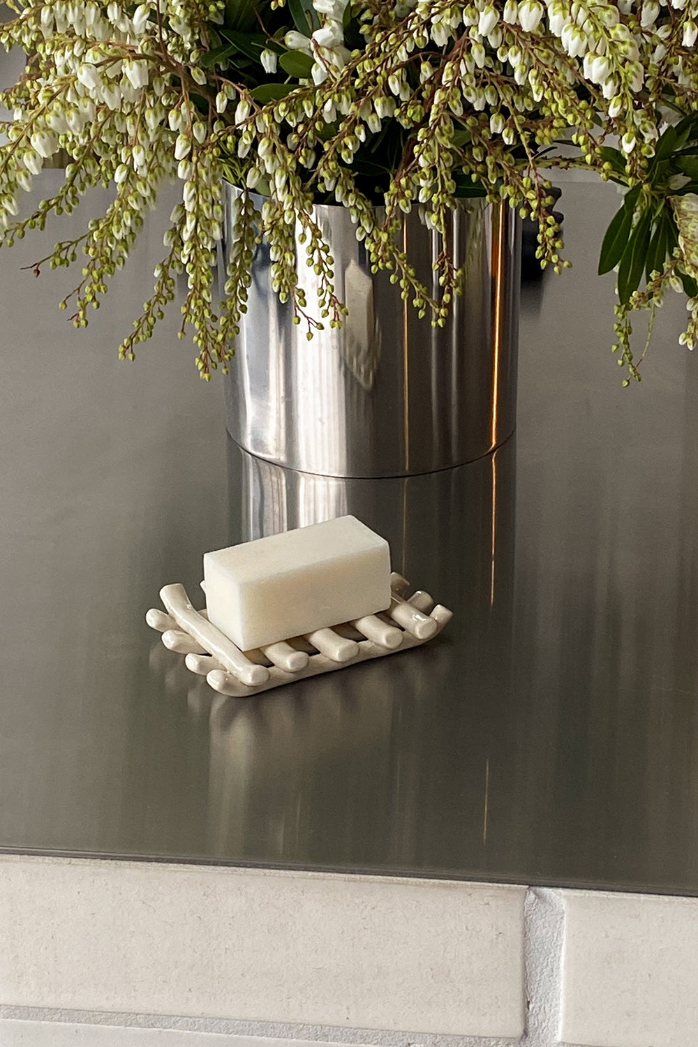 Grid Soap Dish in Cream