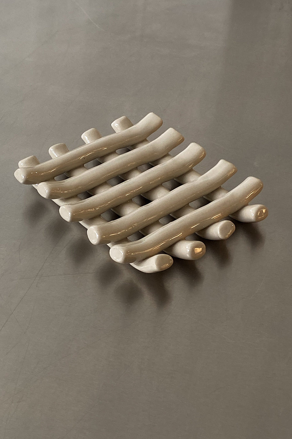 Grid Soap Dish in Cream