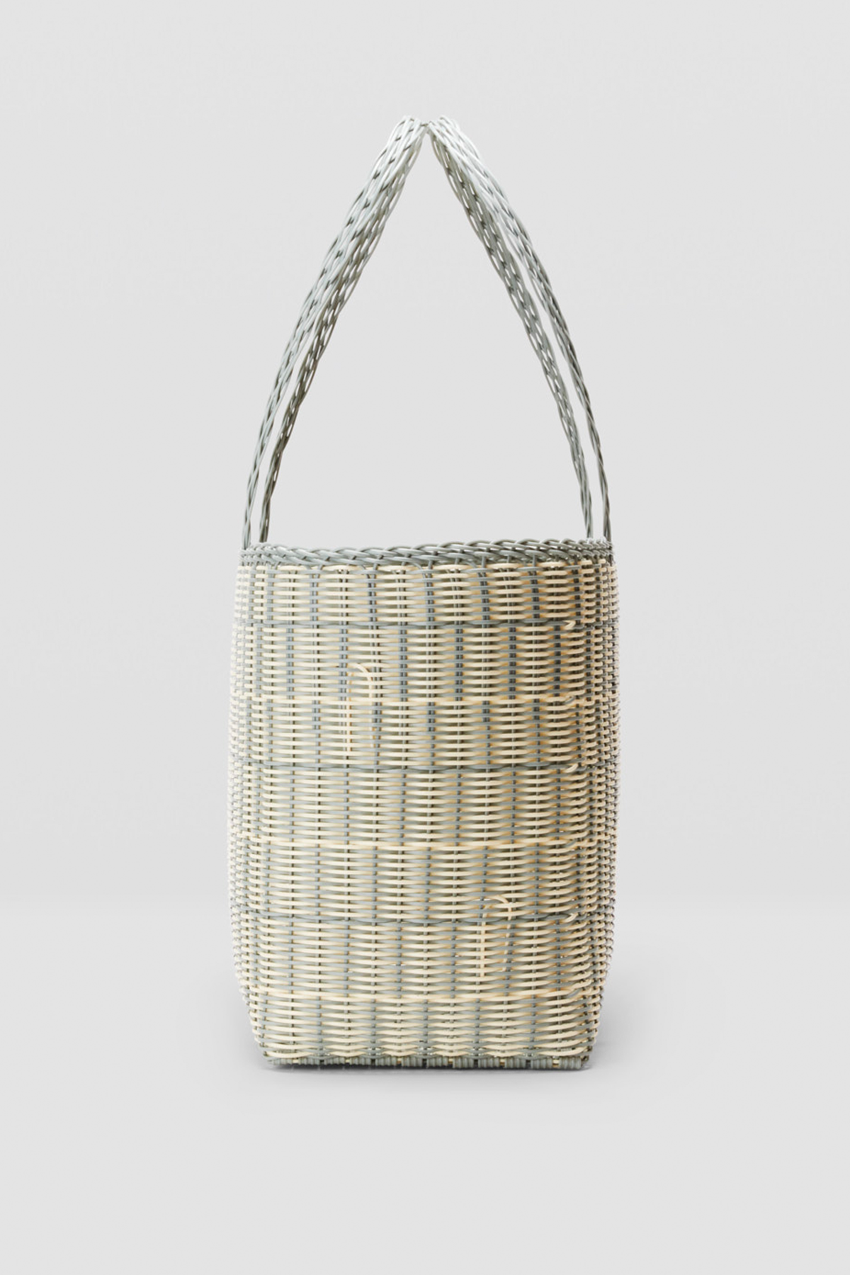 Medium Basket in Eucalyptus & Vanilla