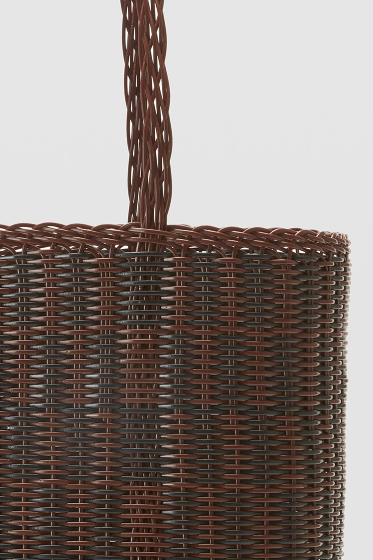 Medium Basket in Chocolate & Black