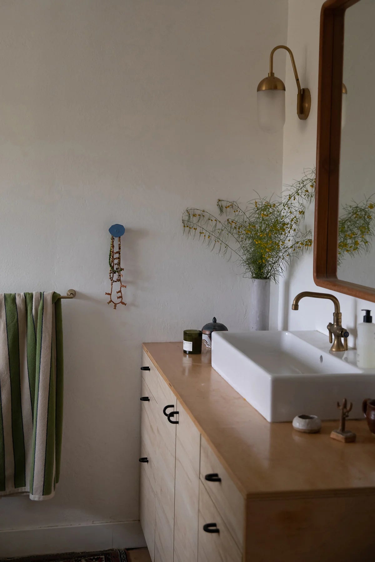 CORTE Wall Hook in Blue