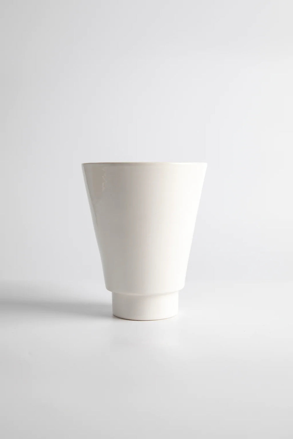 Coffee Dripper in Satin White