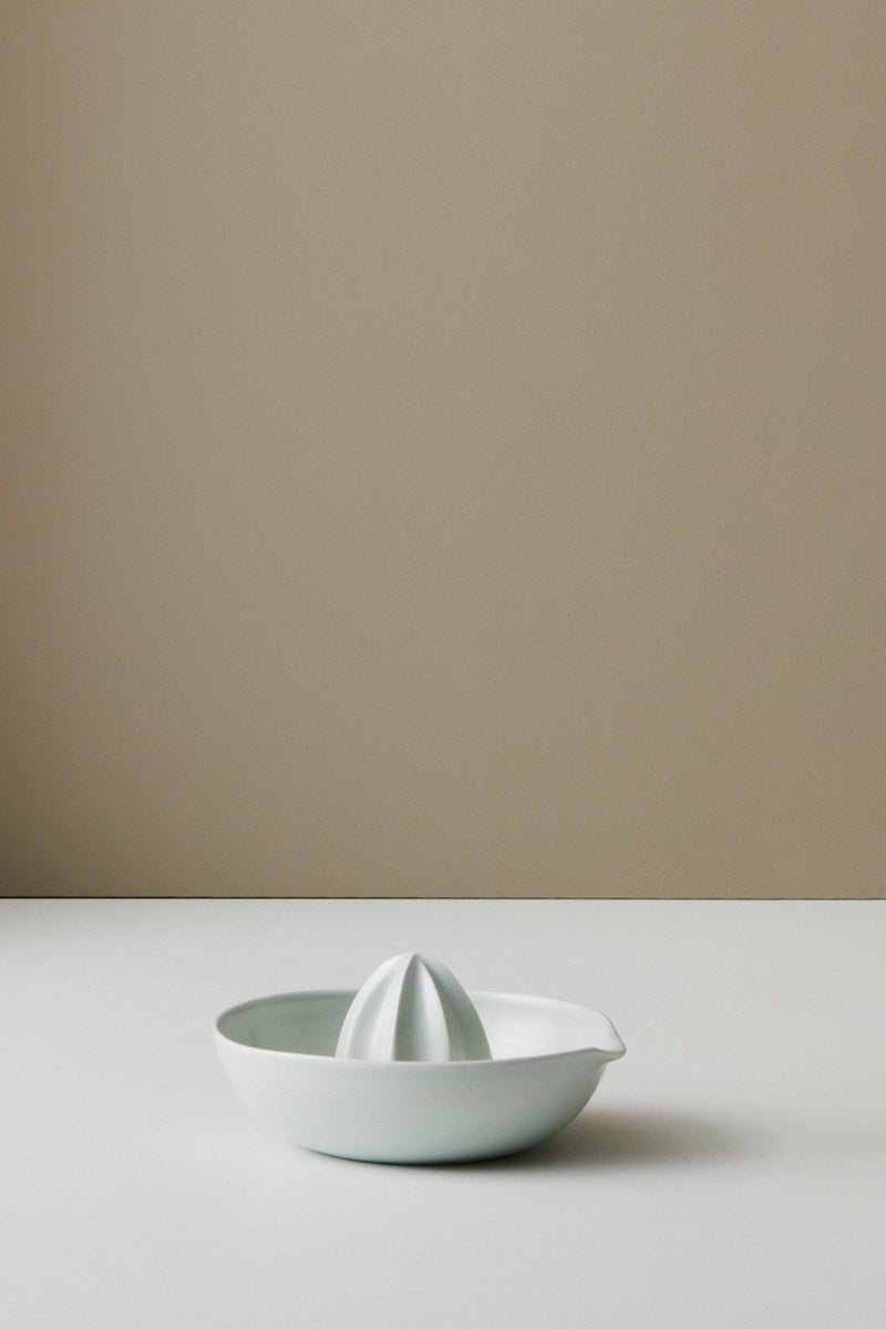 Citrus Juicer - White