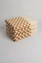 Load image into Gallery viewer, Roman (Pool) Towel in Cedar &amp; Sand
