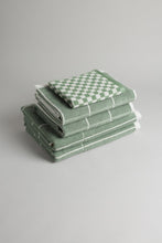 Load image into Gallery viewer, Classic Bathing Set 12
