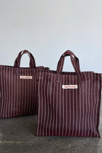 Load image into Gallery viewer, Bengali Bag 073

