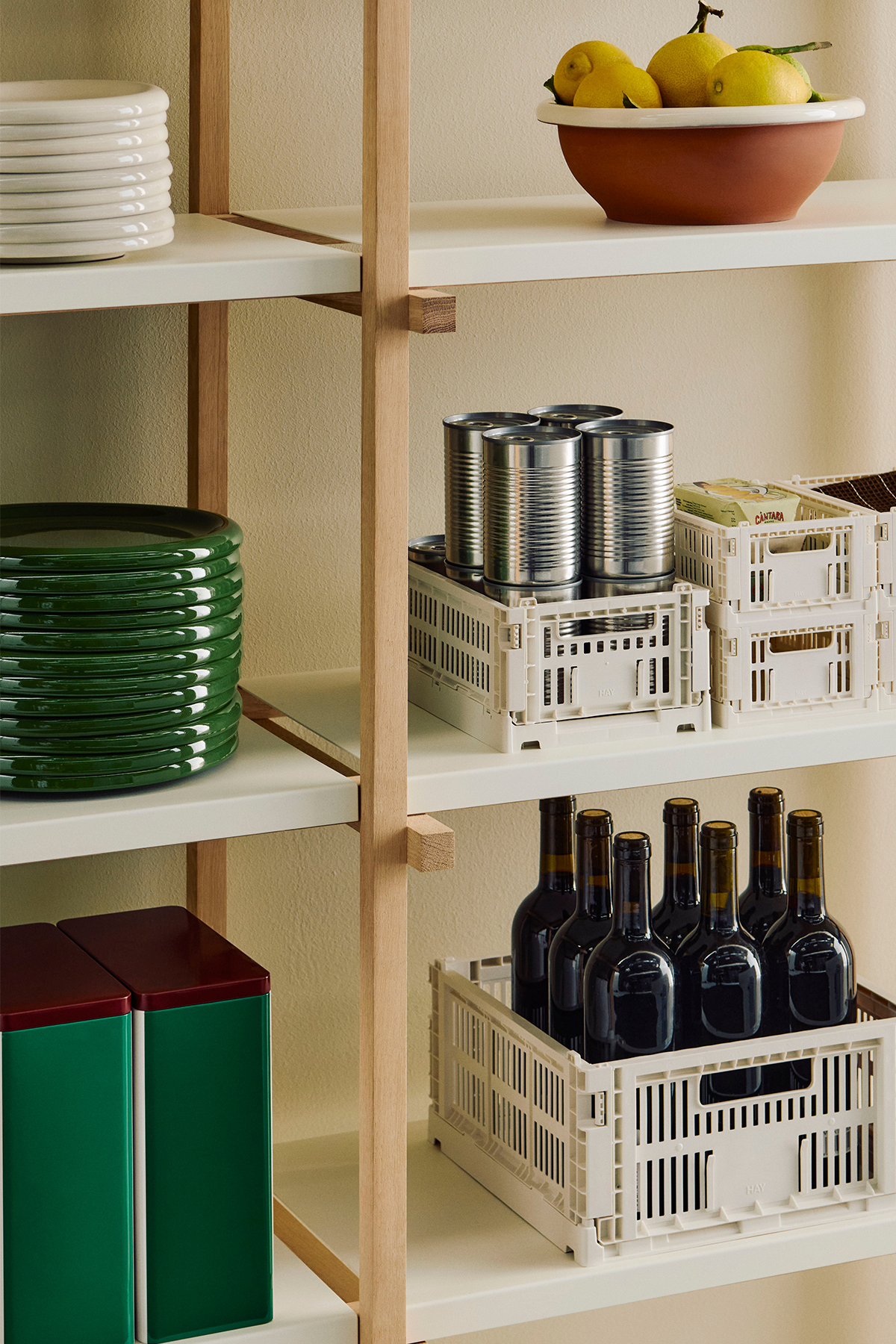 Extra Large Tin in White Burgundy & Green