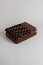 Load image into Gallery viewer, Pool Towel Pair 04
