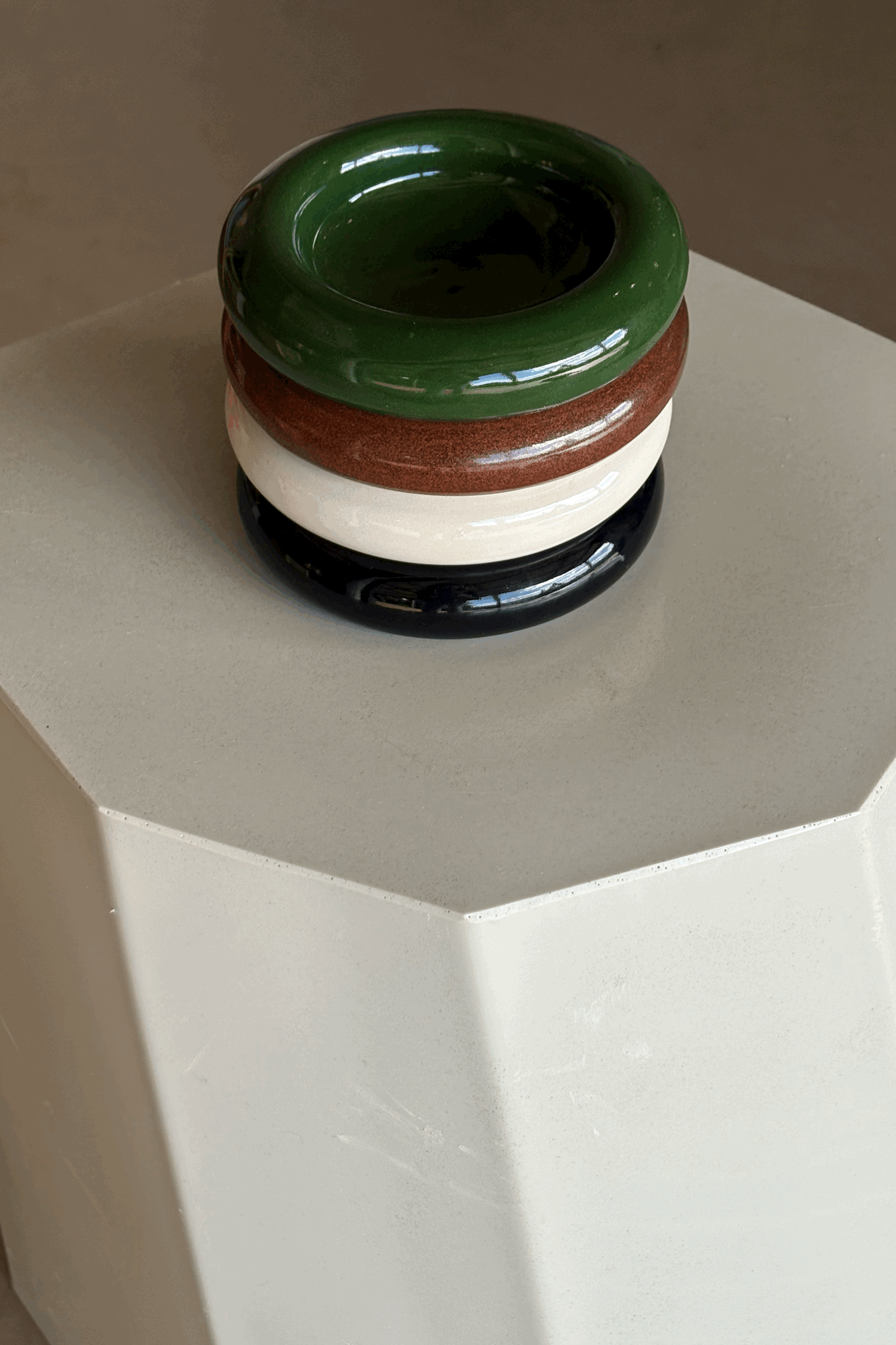 Luna Bowl in Red Ash