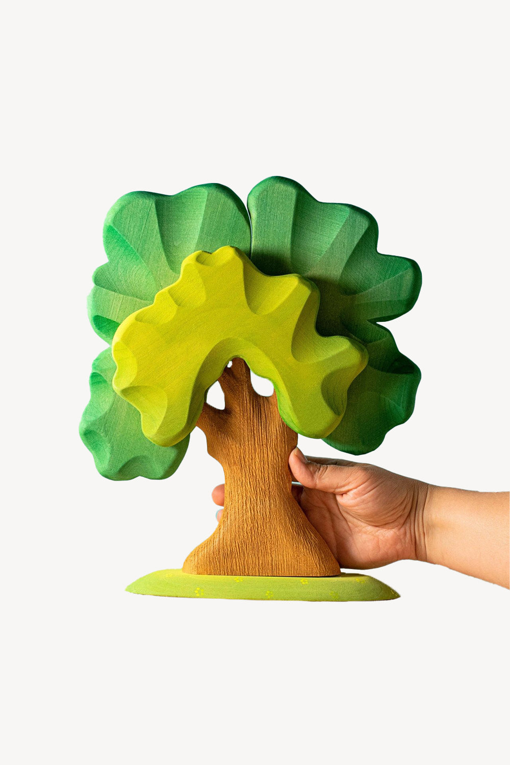 Large Green Oak