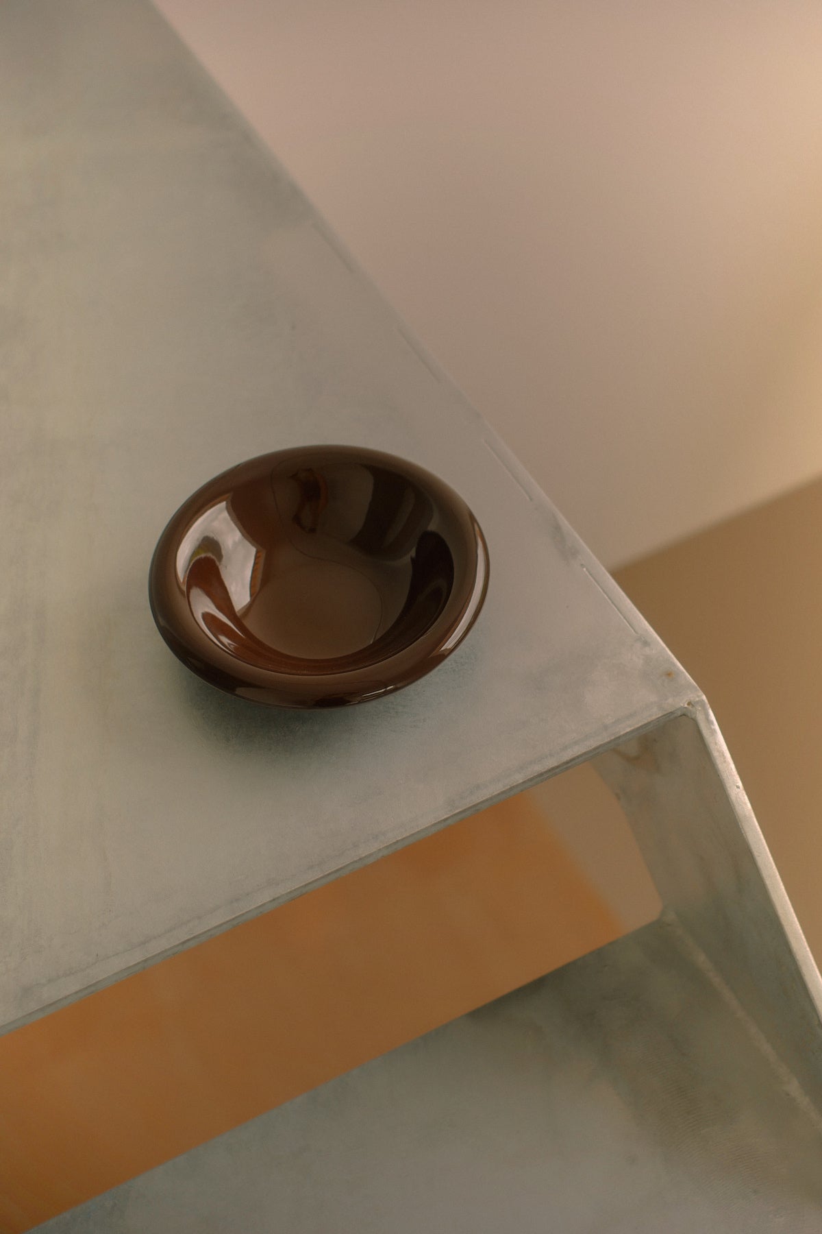 Side Bowl in Espresso