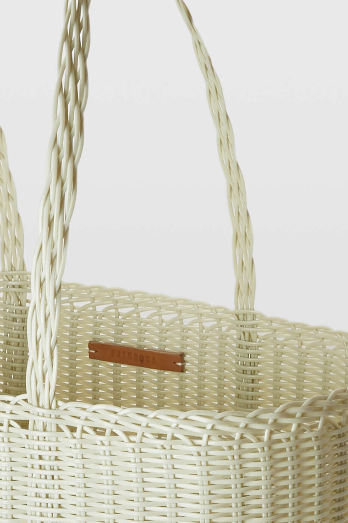 Medium Basket in Palm