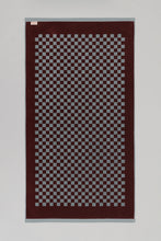 Load image into Gallery viewer, Pool Towel Pair 05
