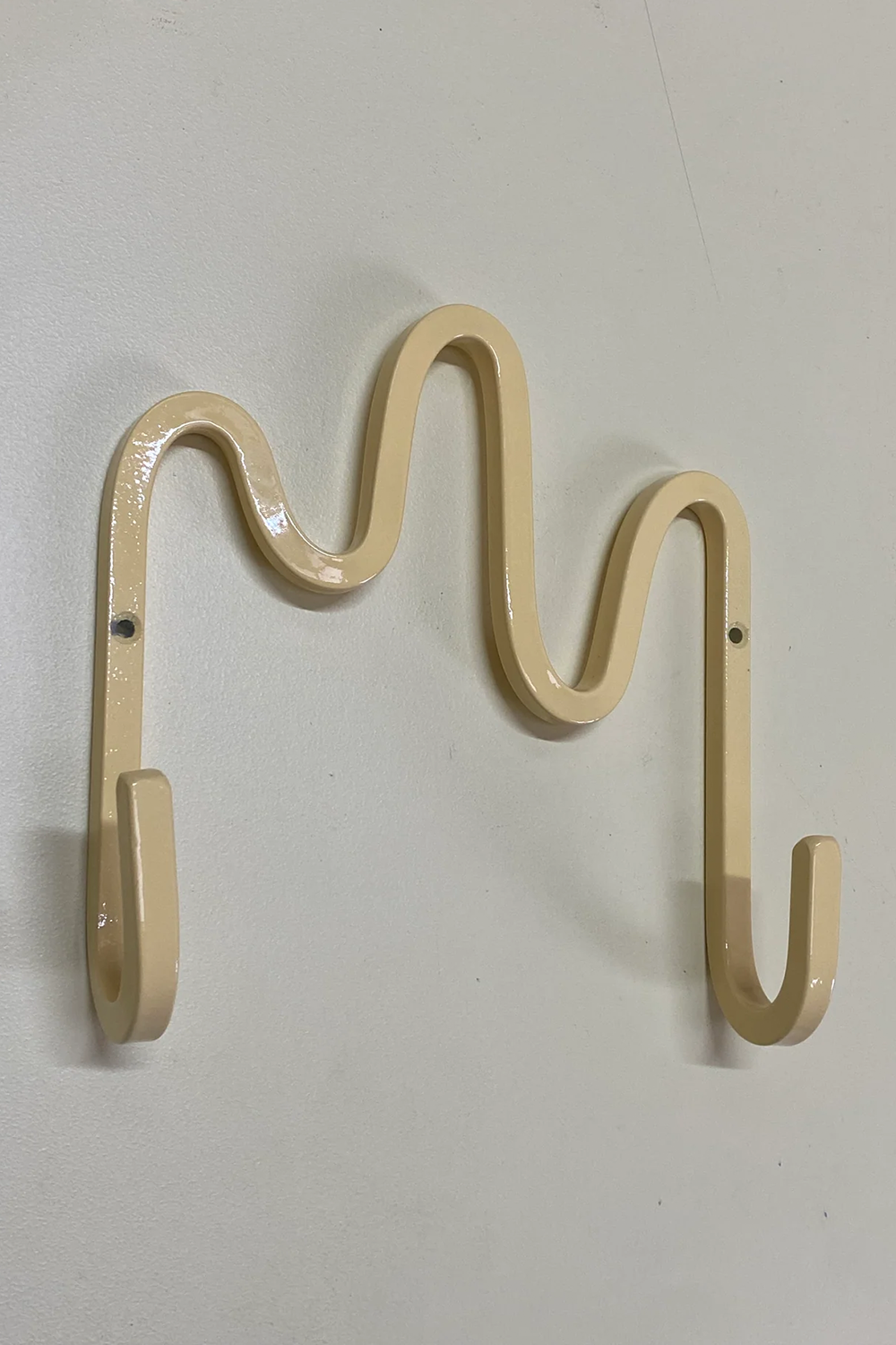 Shockwave Hook in Custard