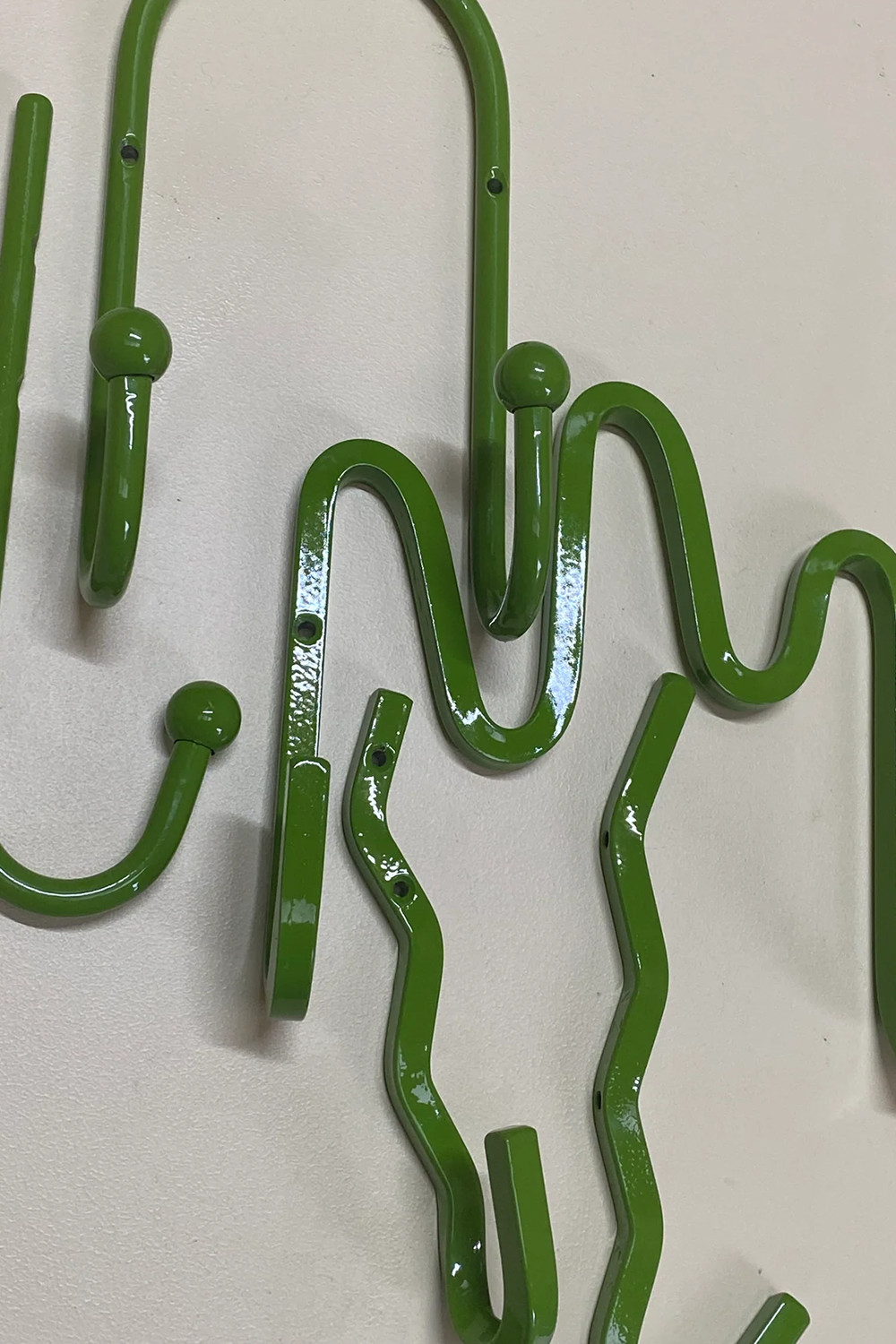 Shockwave Hook in Kawakawa Green