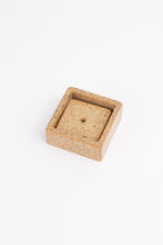 Load image into Gallery viewer, Square Soap Dish – Biscotti
