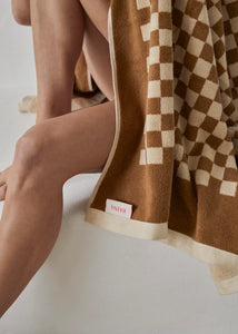 Roman (Pool) Towel in Cedar & Sand