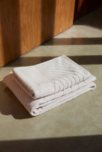 Load image into Gallery viewer, Cove (Bath) Towel in Clay
