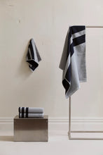 Load image into Gallery viewer, Classic Bathing Set 15
