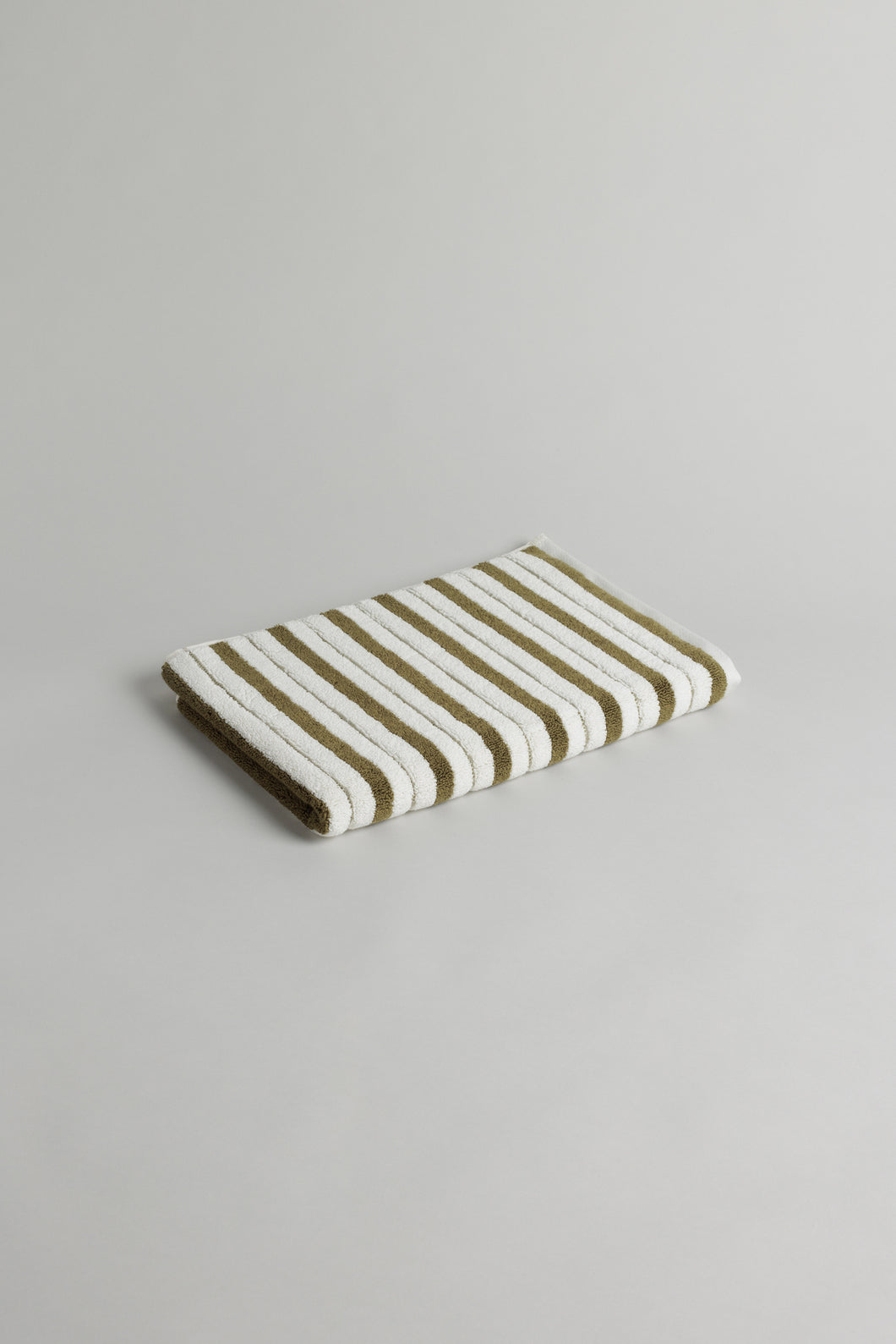Echo (Bath Mat) in Caper & Chalk