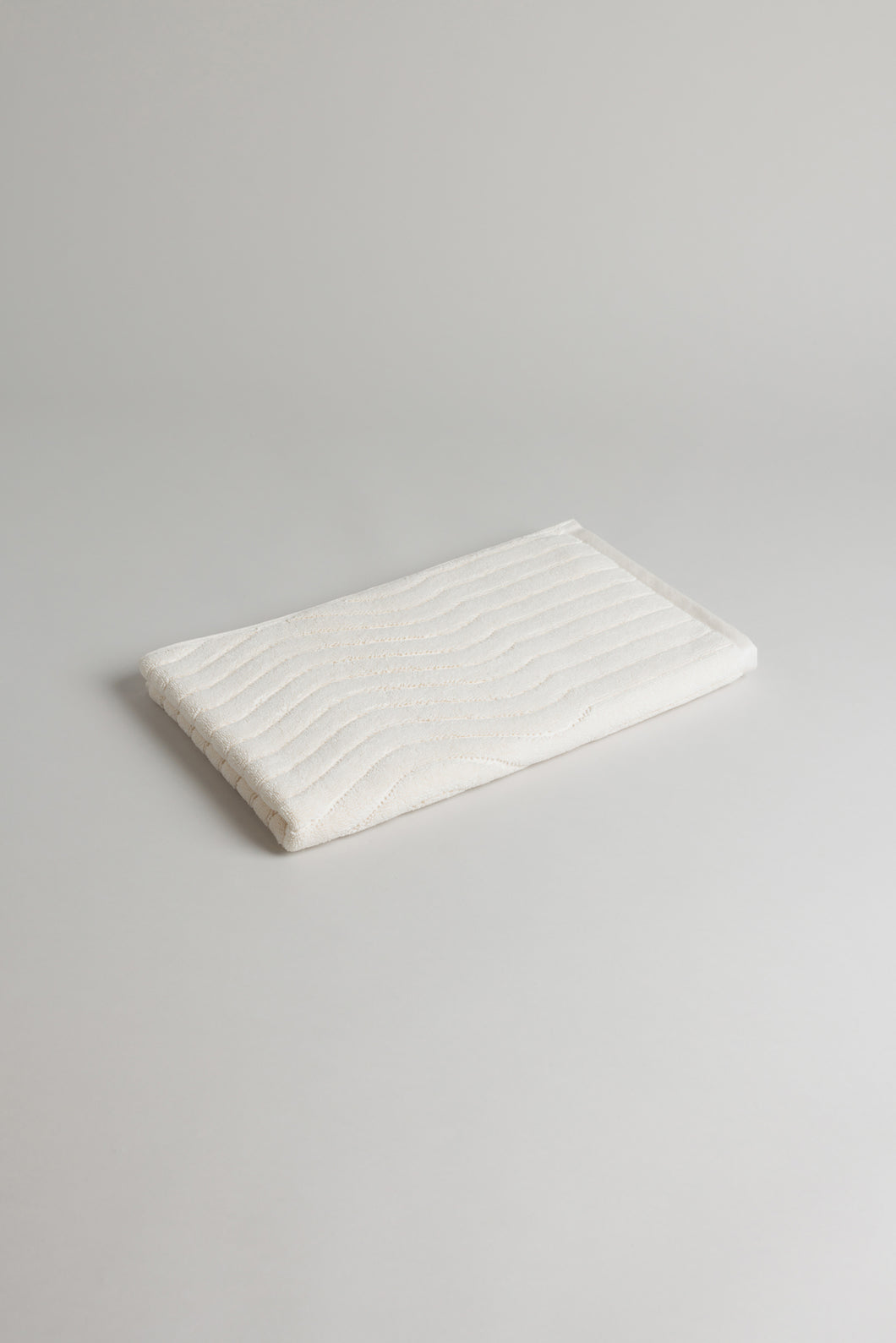 Eyre (Bath Mat) in Ivory