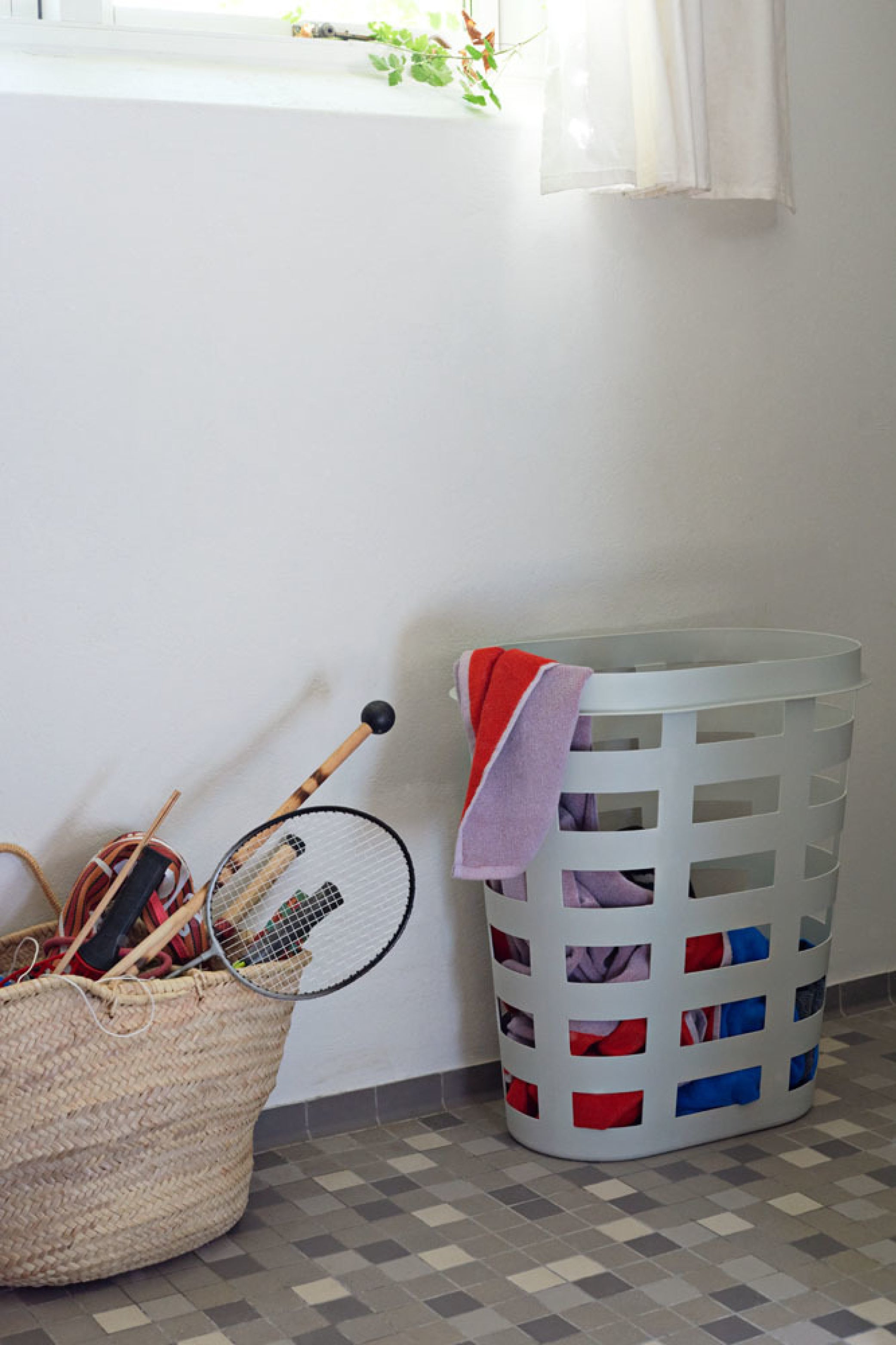 Laundry Basket Large — Light Grey