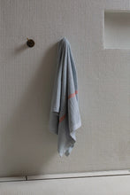 Load image into Gallery viewer, Essential Bathroom Set 02
