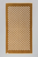 Load image into Gallery viewer, Roman (Pool) Towel in Cedar &amp; Sand
