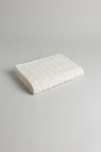 Load image into Gallery viewer, St Clair (Bath) Towel in Ivory
