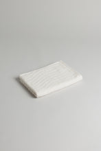 Load image into Gallery viewer, Essential Bathroom Set 11
